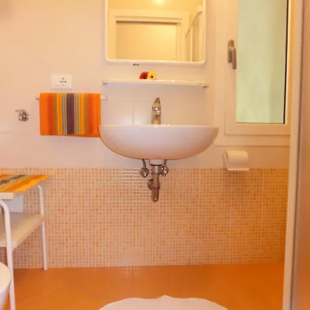 Eden * بيبيوني